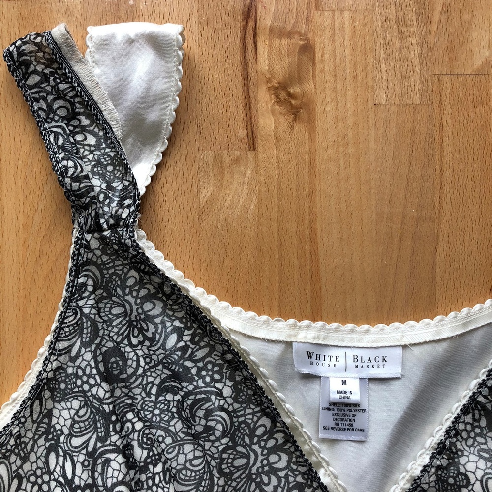 ๐ผ SOLD ๐ผ SUMMER WHBM Floral Lace Ivory Tank Top - Picture 4 of 8